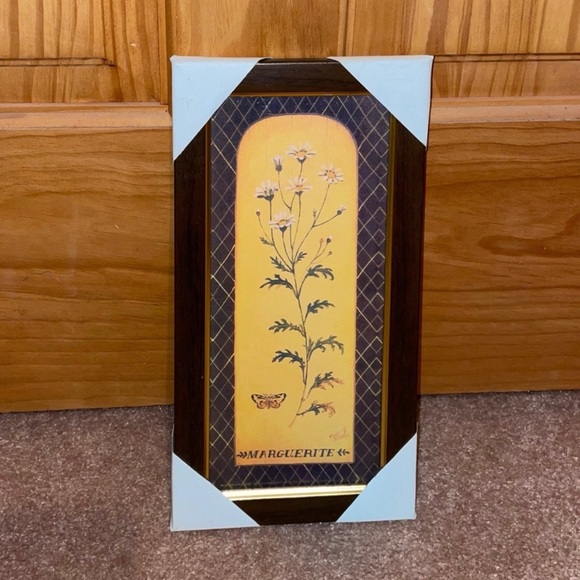 MULTIPLE White Floral Framed Wall Art (brown & gold frame) brand new with tags - Picture 5 of 6